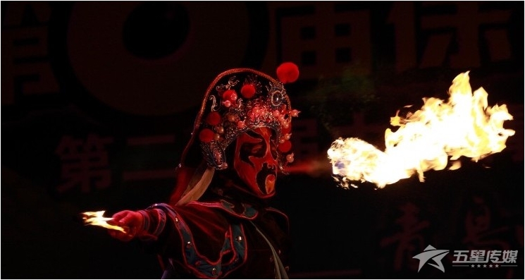 &nbsp;安康川剧变脸表演