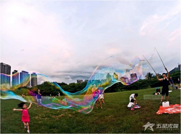 &nbsp;安康奇幻泡泡秀