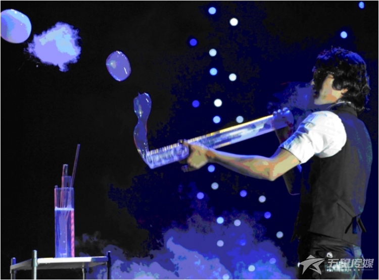 &nbsp;安康奇幻泡泡秀