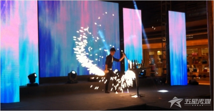 &nbsp;安康花式调酒师-锐哥