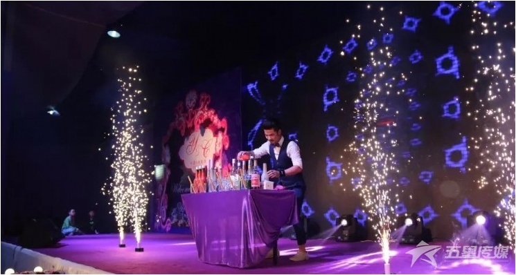 &nbsp;安康花式调酒师-锐哥