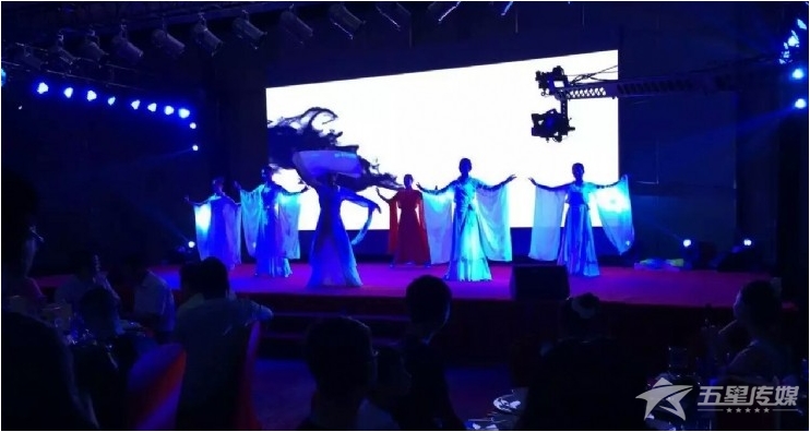 &nbsp;安康多人新墨舞表演