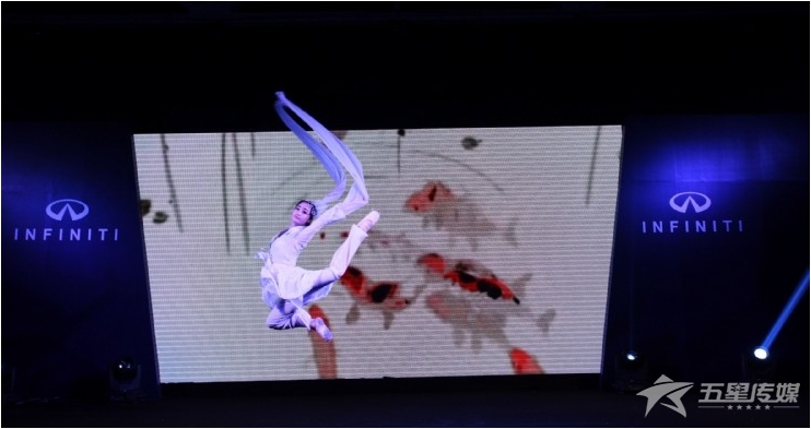 &nbsp;安康幻影墨舞表演