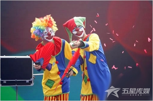 &nbsp;安康魔术小丑表演