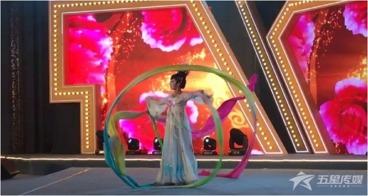 &nbsp;安康明星模仿秀-李玉刚