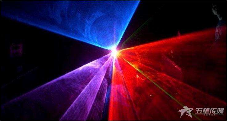 &nbsp;安康激光秀-多机位激光秀表演